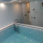 Orange Hotel