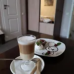 Hotel Orange