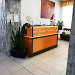 Hotel Orange Leópolis