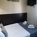Orange Hotel