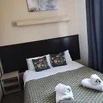 Orange 3* Leópolis